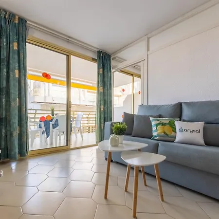 Novelty Iii Arysal 4 Apartment
