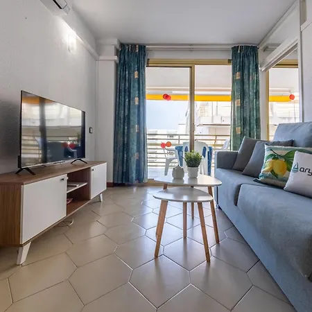 Novelty Iii Arysal 4 Apartment Salou