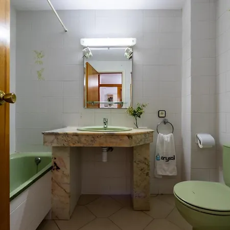 Novelty Iii Arysal 4 * Salou